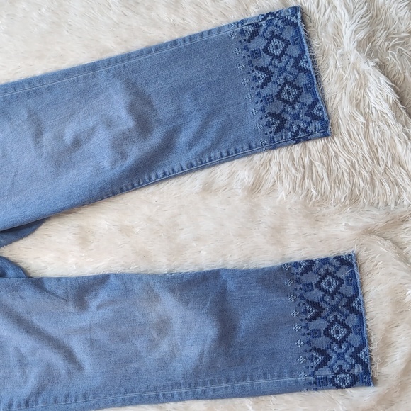 Lauren Ralph Lauren Blue Embroidered Straight Crop Jeans Size 12 - Picture 4 of 13